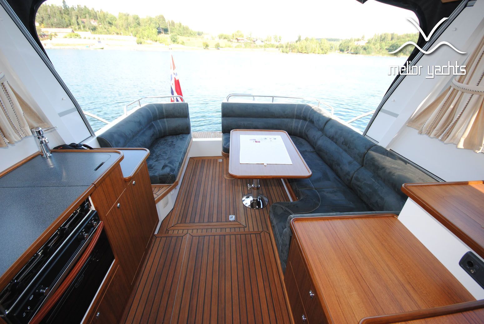 Saga 330 SunTop — foto 49 van 61