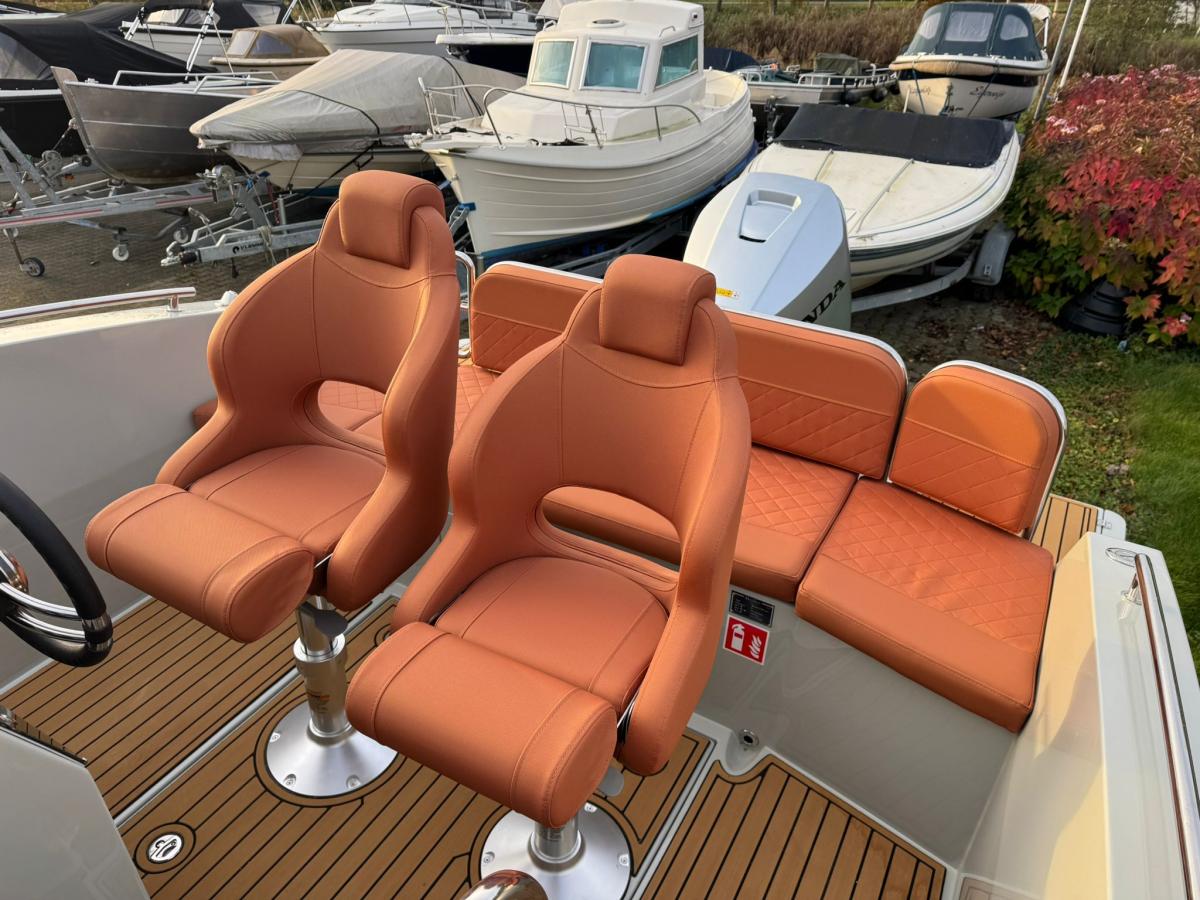 Maxima 700 Sport — foto 13 van 21
