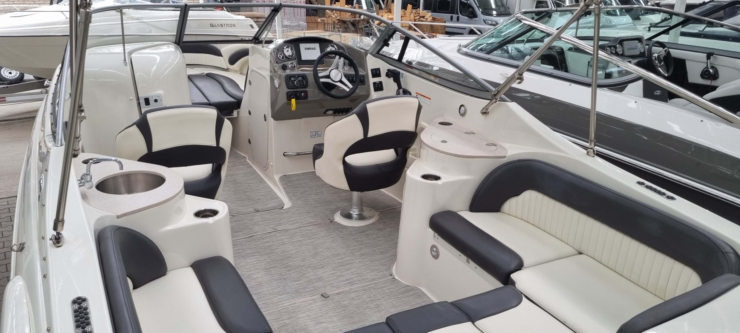Stingray 250 LR — foto 3 van 11
