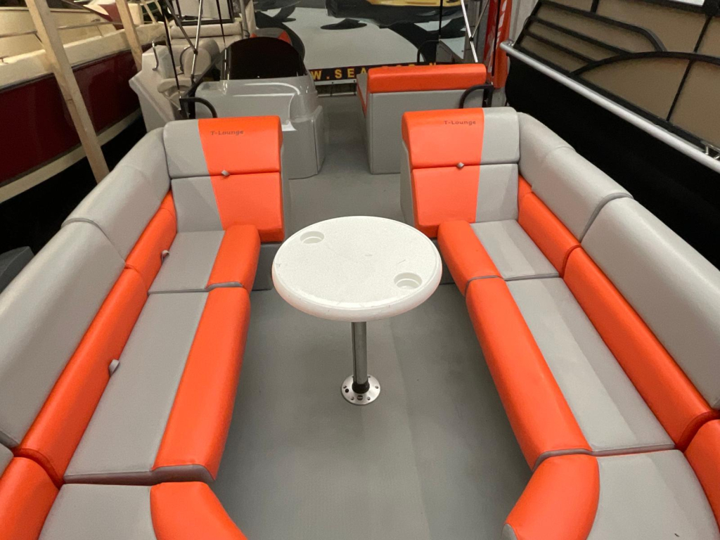 Funcruiser Pontoon 650 - NIEUW — foto 4 van 13