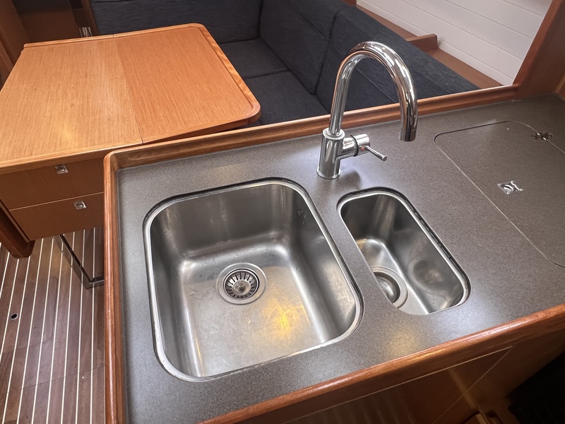 Bavaria Cruiser 37-3 — foto 13 van 49