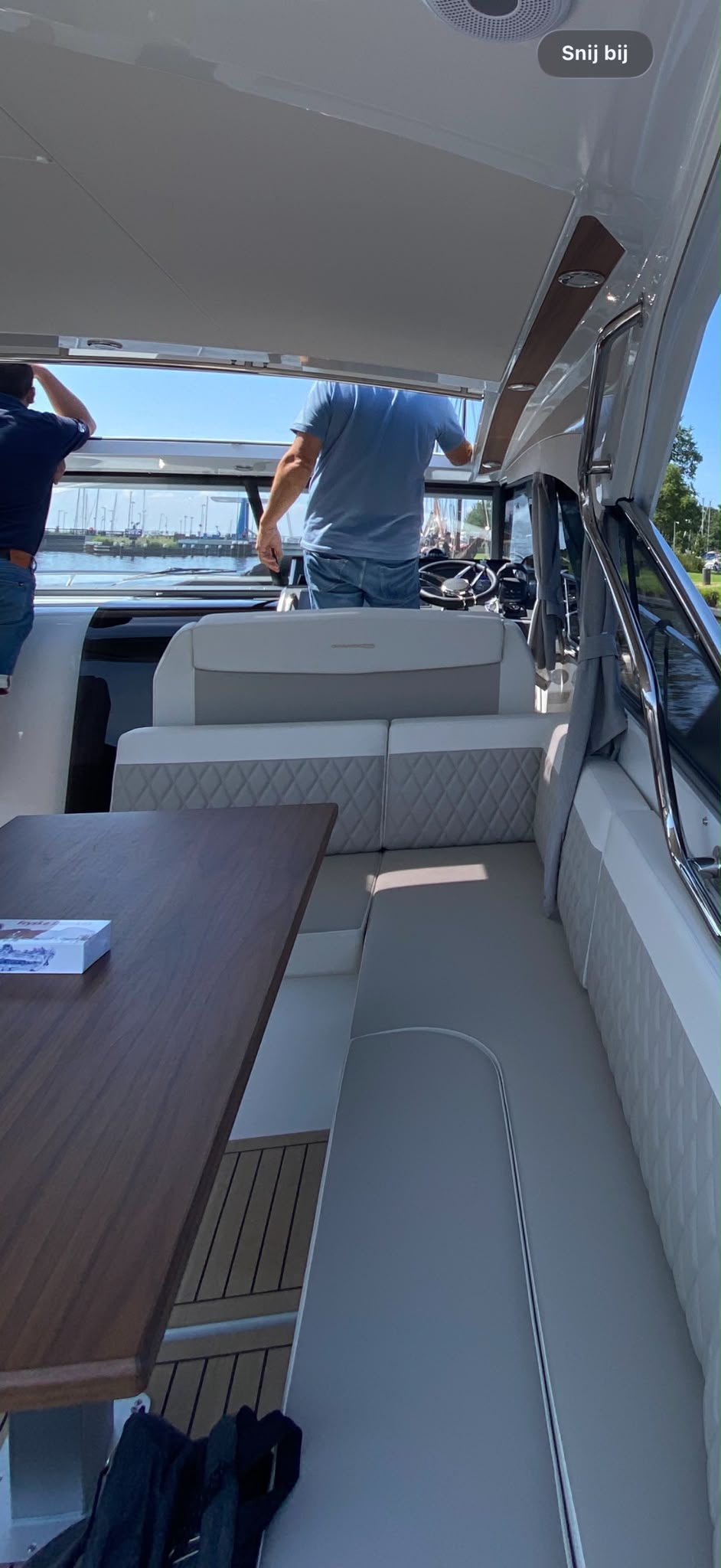 Grandezza 34 OC – 2024 | Volvo Penta D6-380 DPI | Full Options | < 200 vaaruren — foto 24 van 29