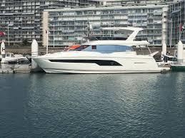 Prestige 630 Fly