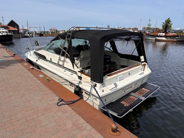 Sea Ray 270 Sundancer — foto 23 van 23