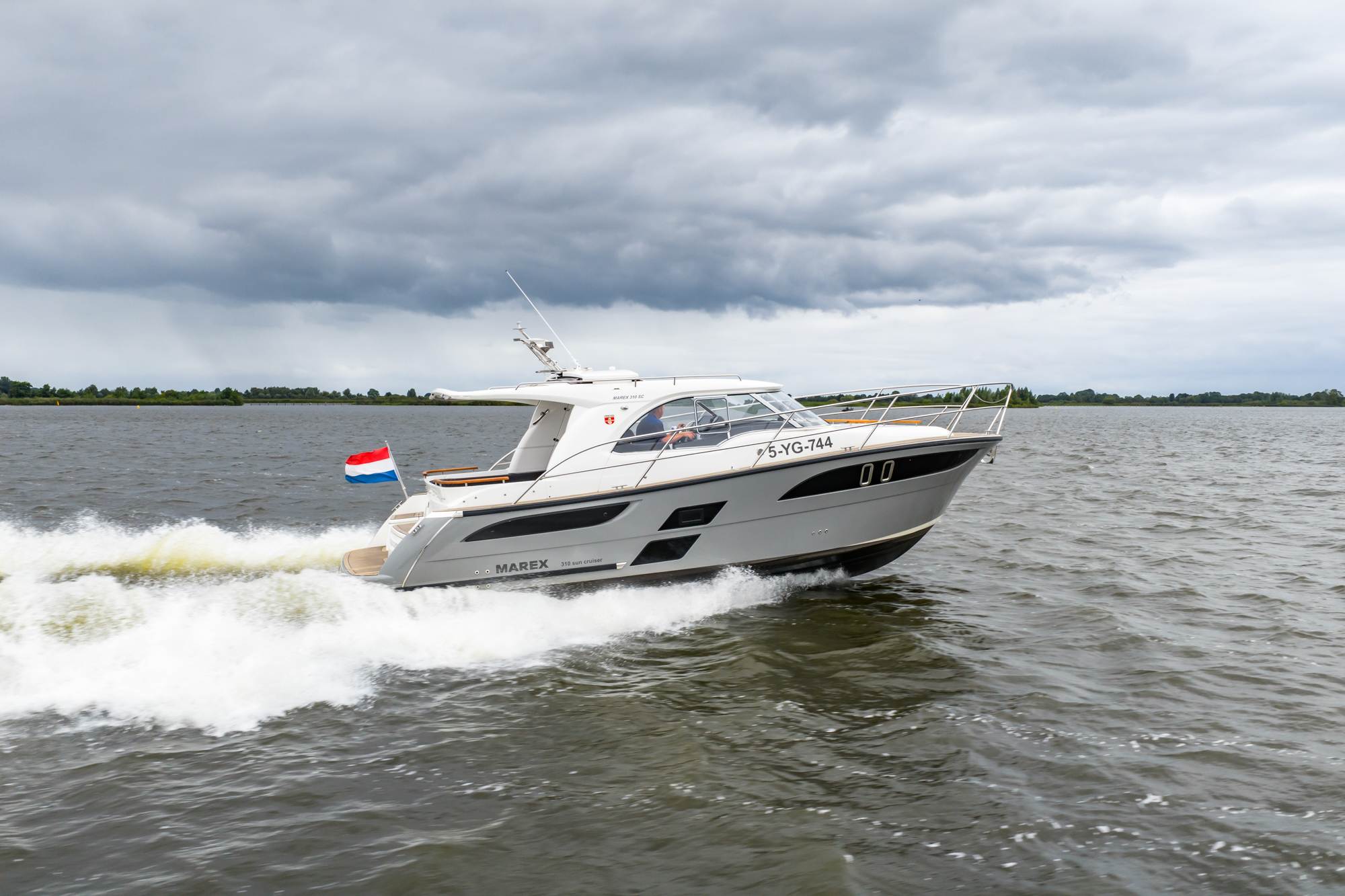 Marex 310 Sun Cruiser — foto 22 van 102