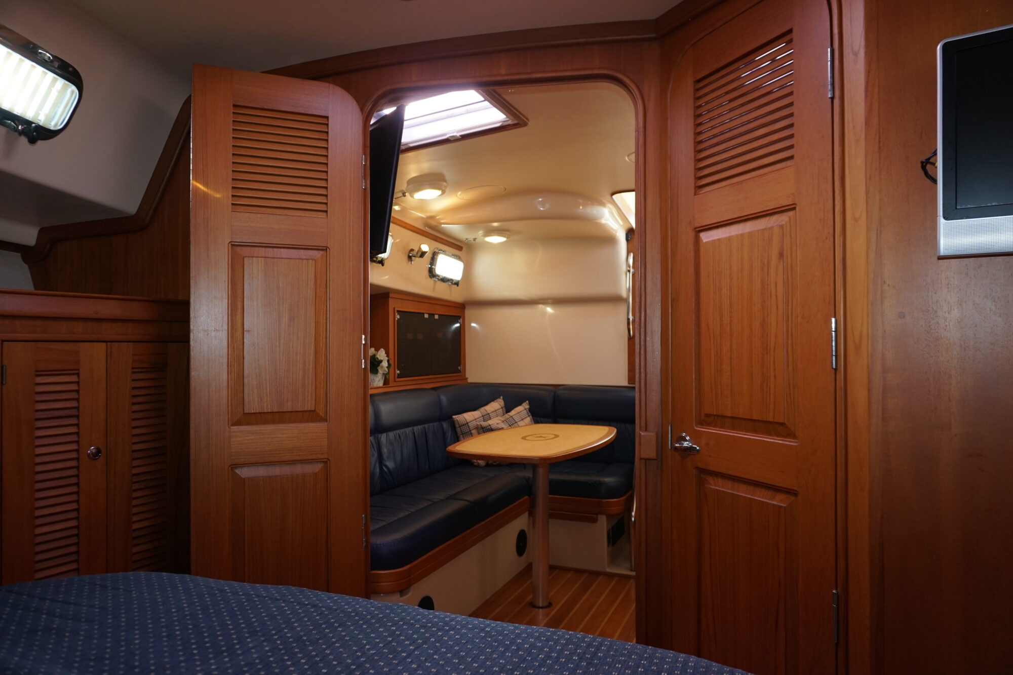 Island Packet Craft 360 Express — foto 37 van 52