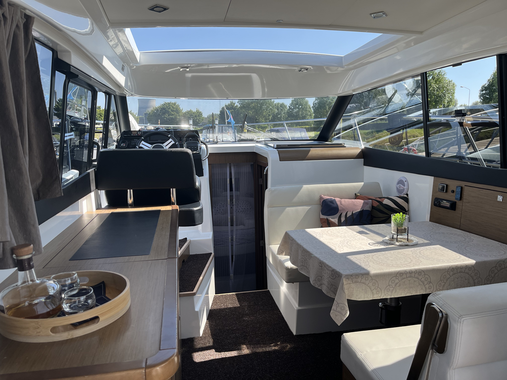Jeanneau NC 9 — foto 13 van 40