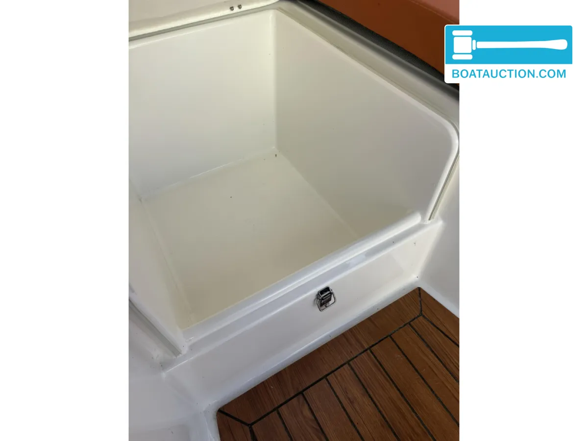 Maxima 600 Tender — foto 13 van 19