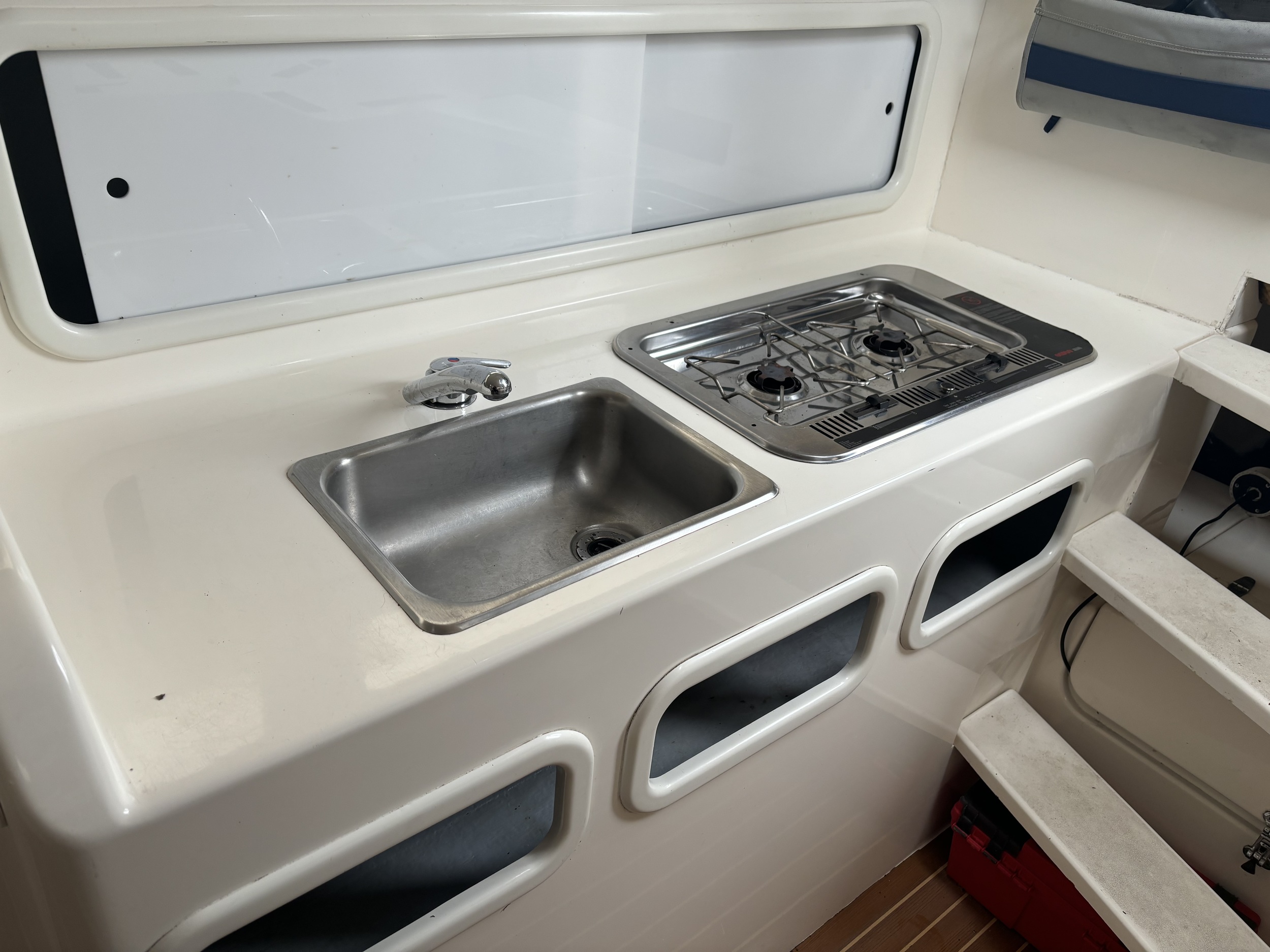 Corsair 36 Tri — foto 34 van 35
