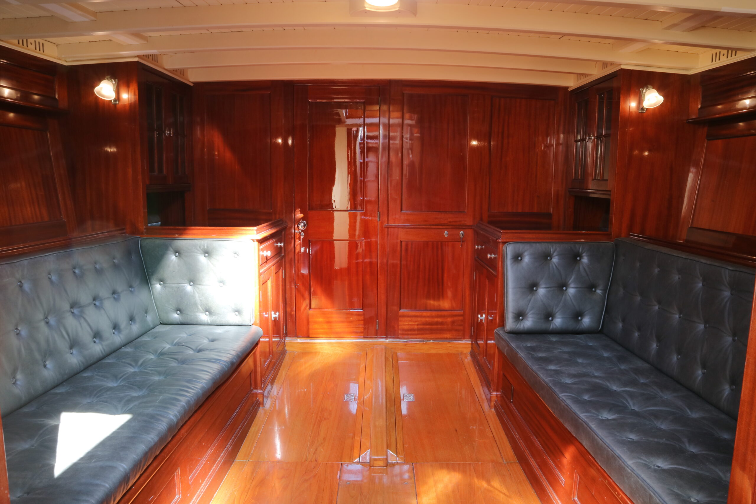 12mR Class, Vanity V - 1936 — foto 6 van 12