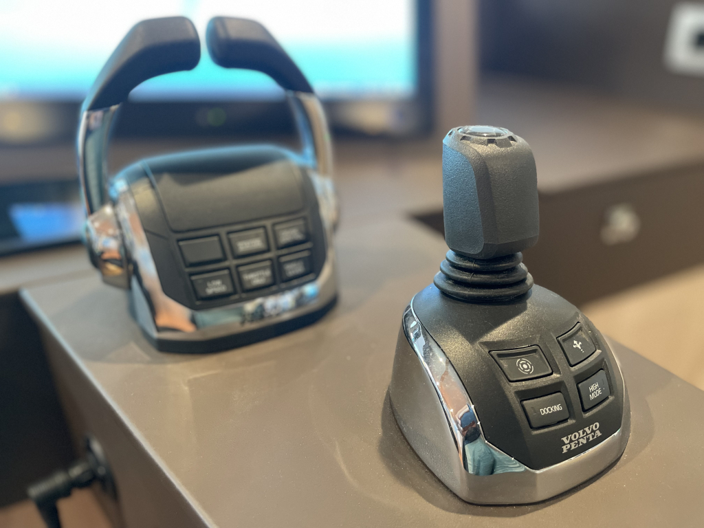 Storm X55 — foto 18 van 82