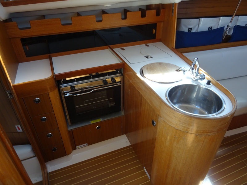 X-Yachts X-332 — foto 3 van 34