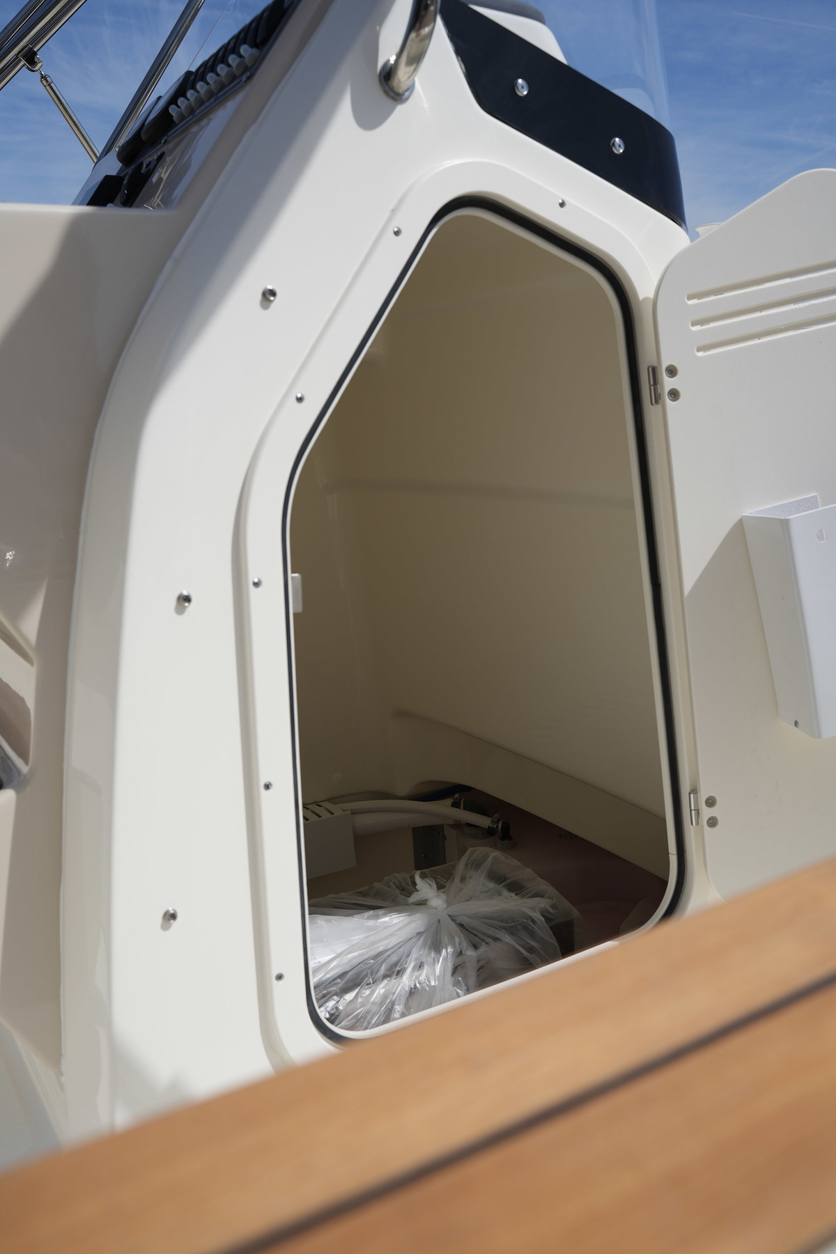 Boston Whaler 210 Montauk — foto 22 van 28