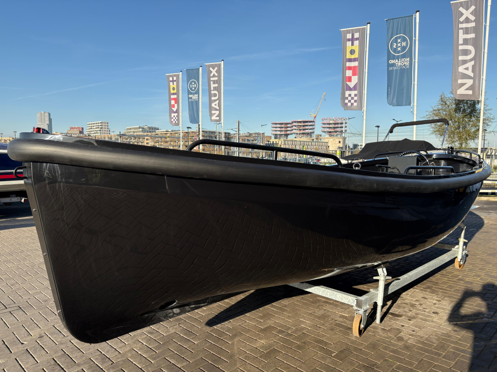 Stormer Lifeboat 75 — foto 2 van 21