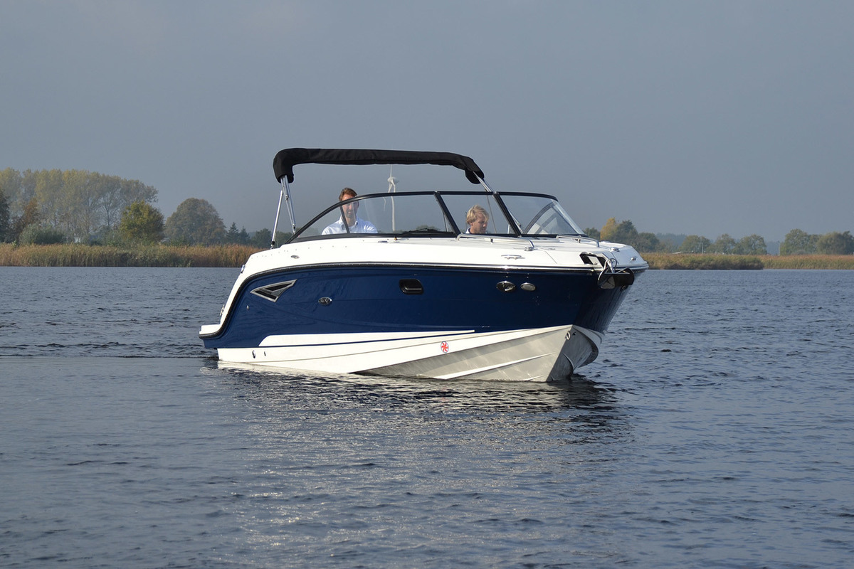 Sea Ray Sun Sport 250 — foto 19 van 73