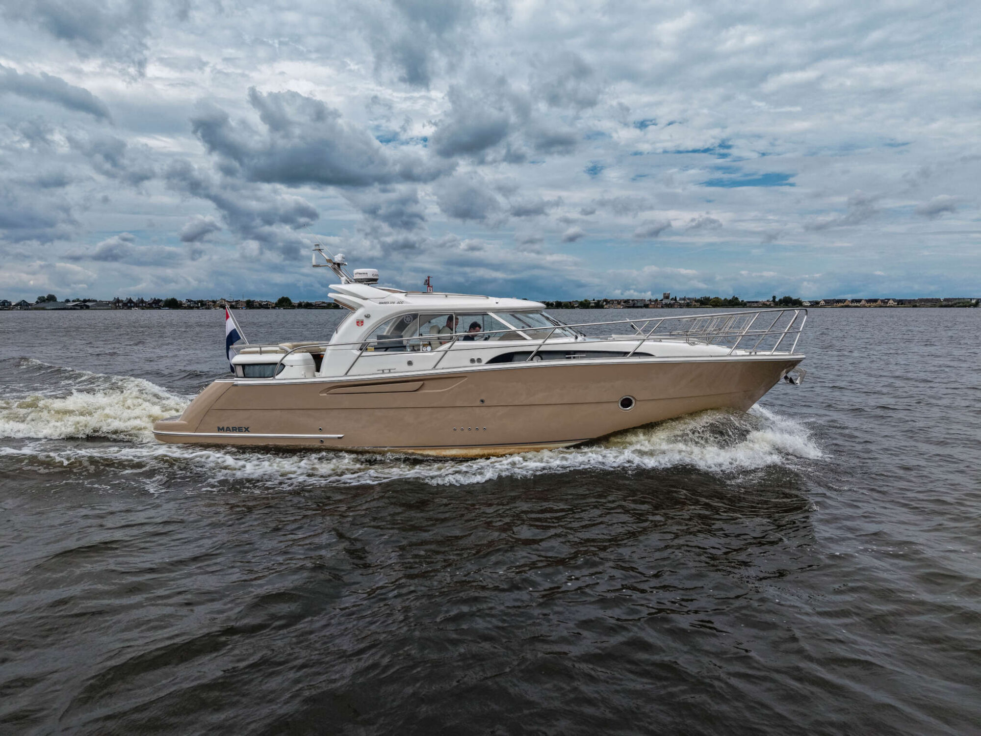 Marex 370 ACC — foto 1 van 63