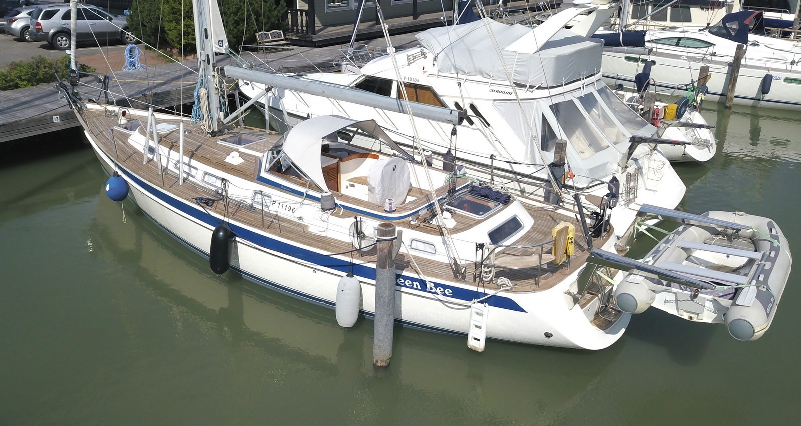 Hallberg-Rassy 43