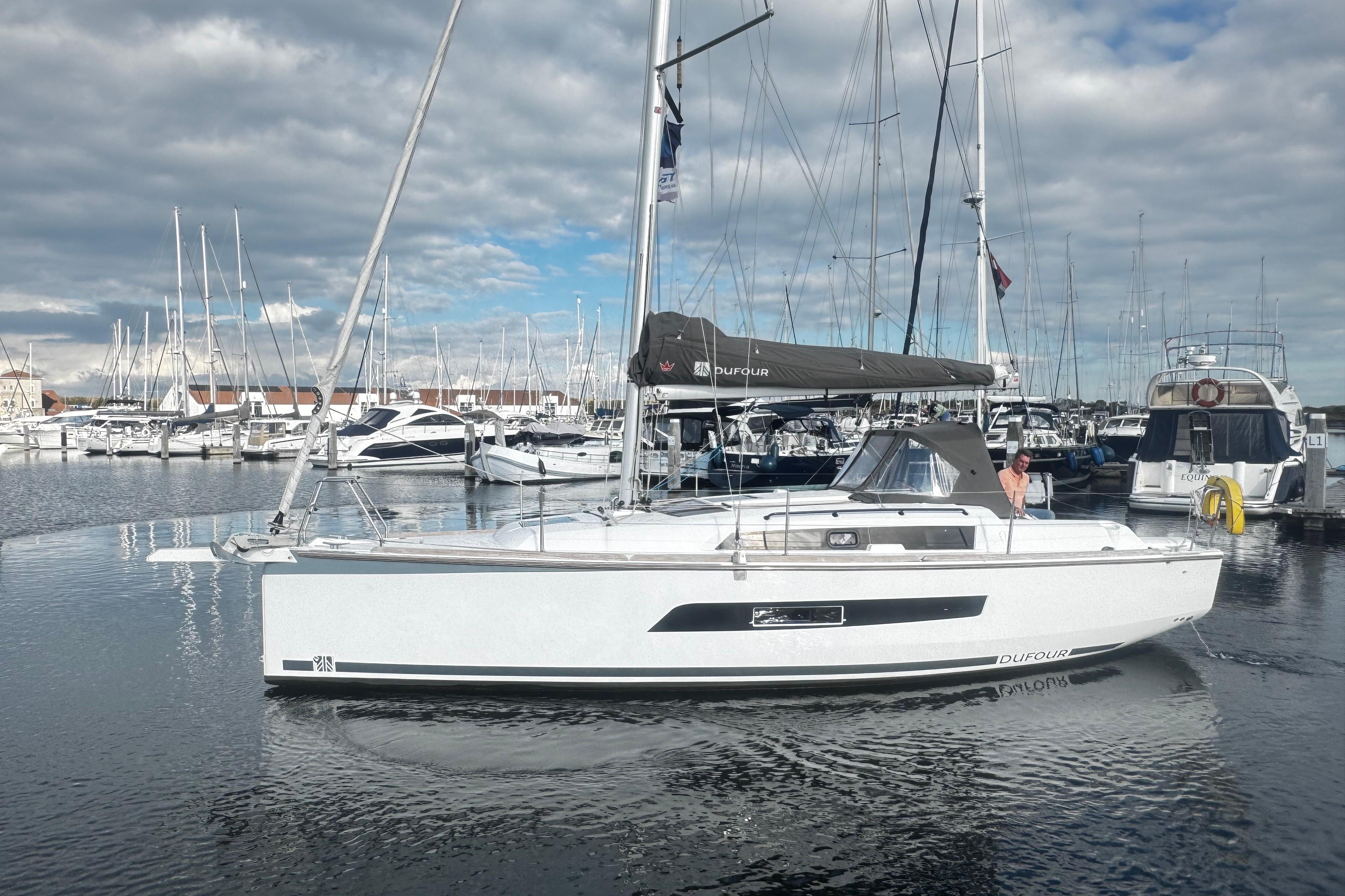 Dufour 32 — foto 4 van 11