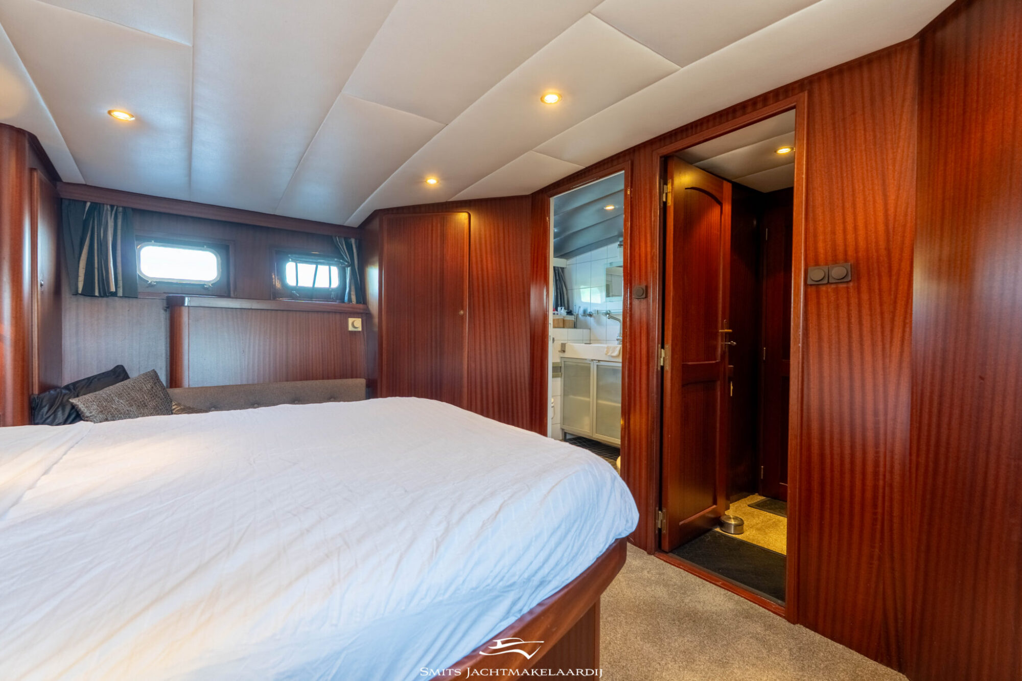 Van der Valk Valk Vitesse 54 Stabilizers — foto 50 van 98