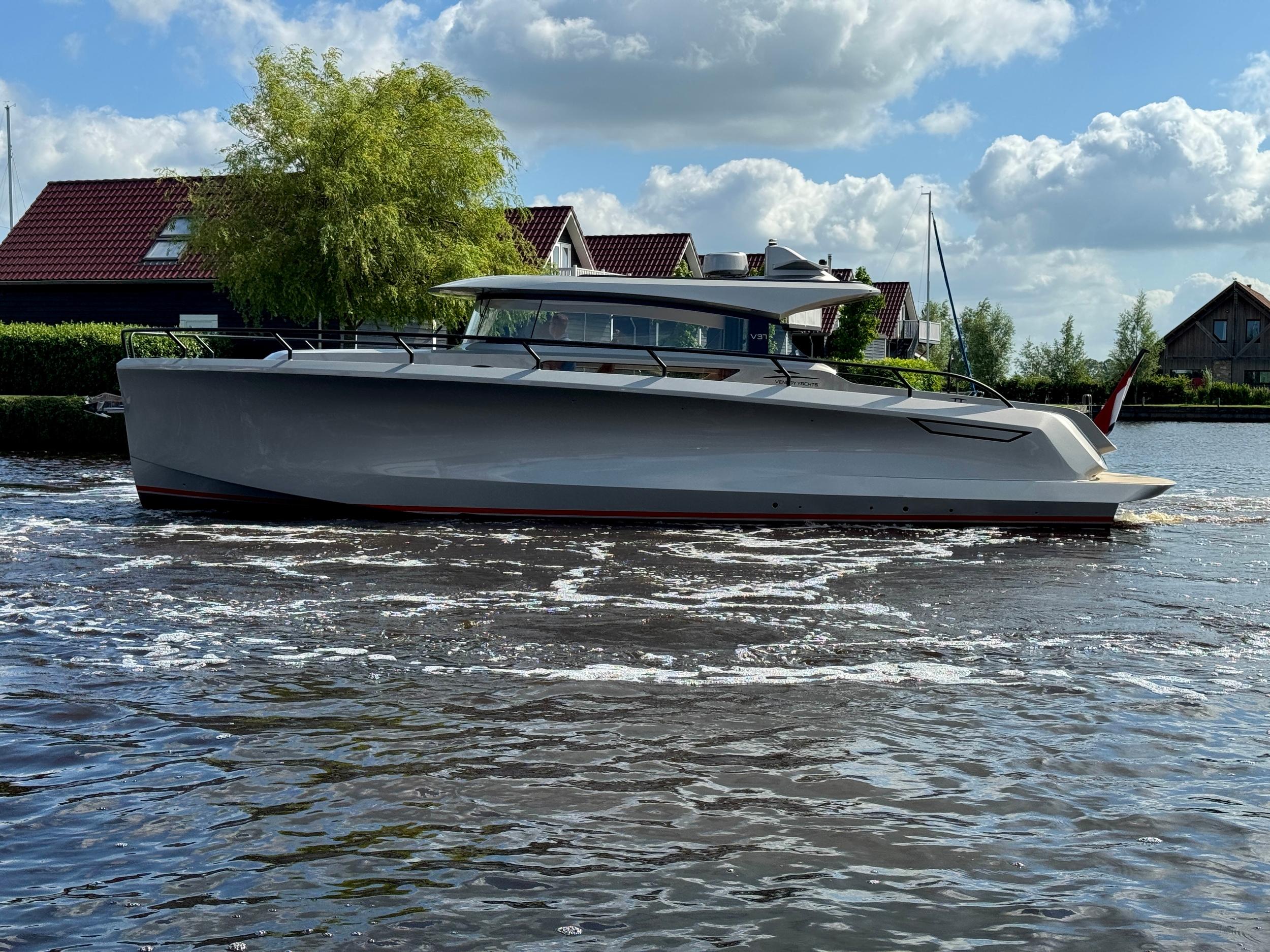 Venegy V37 — foto 20 van 55