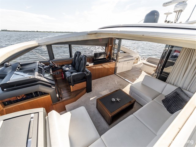 Princess V62 — foto 72 van 88