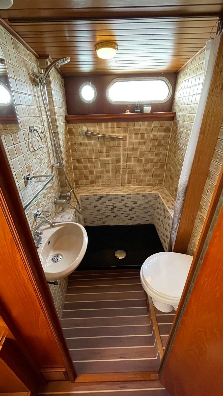 Valkkruiser 12.20 — foto 32 van 33
