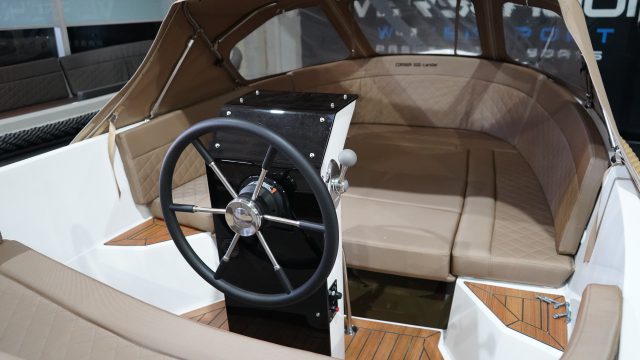 Corsiva  500 tender met 30 Pk DIRECT VAREN — foto 8 van 10