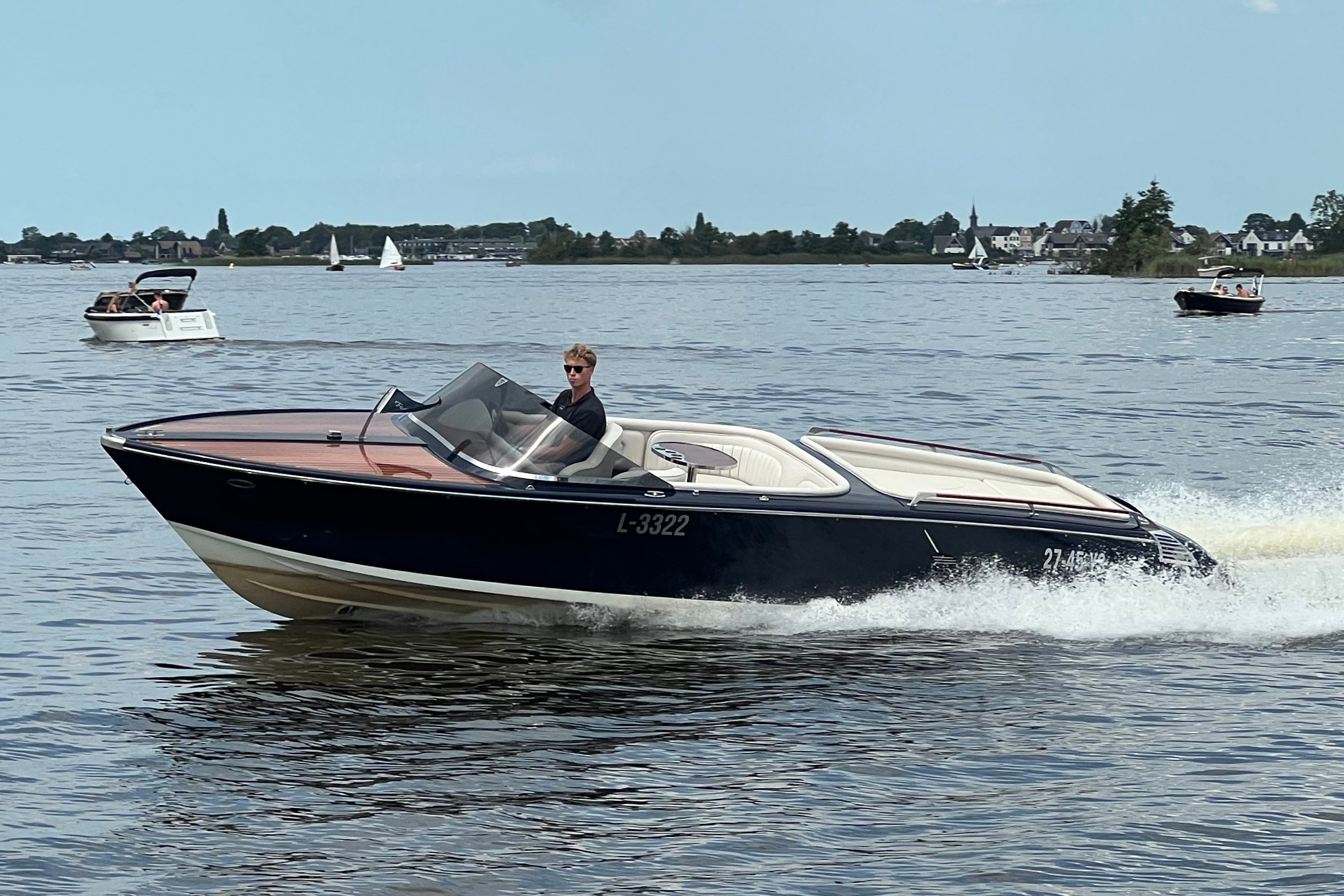 Frauscher 757 St. Tropez — foto 2 van 32