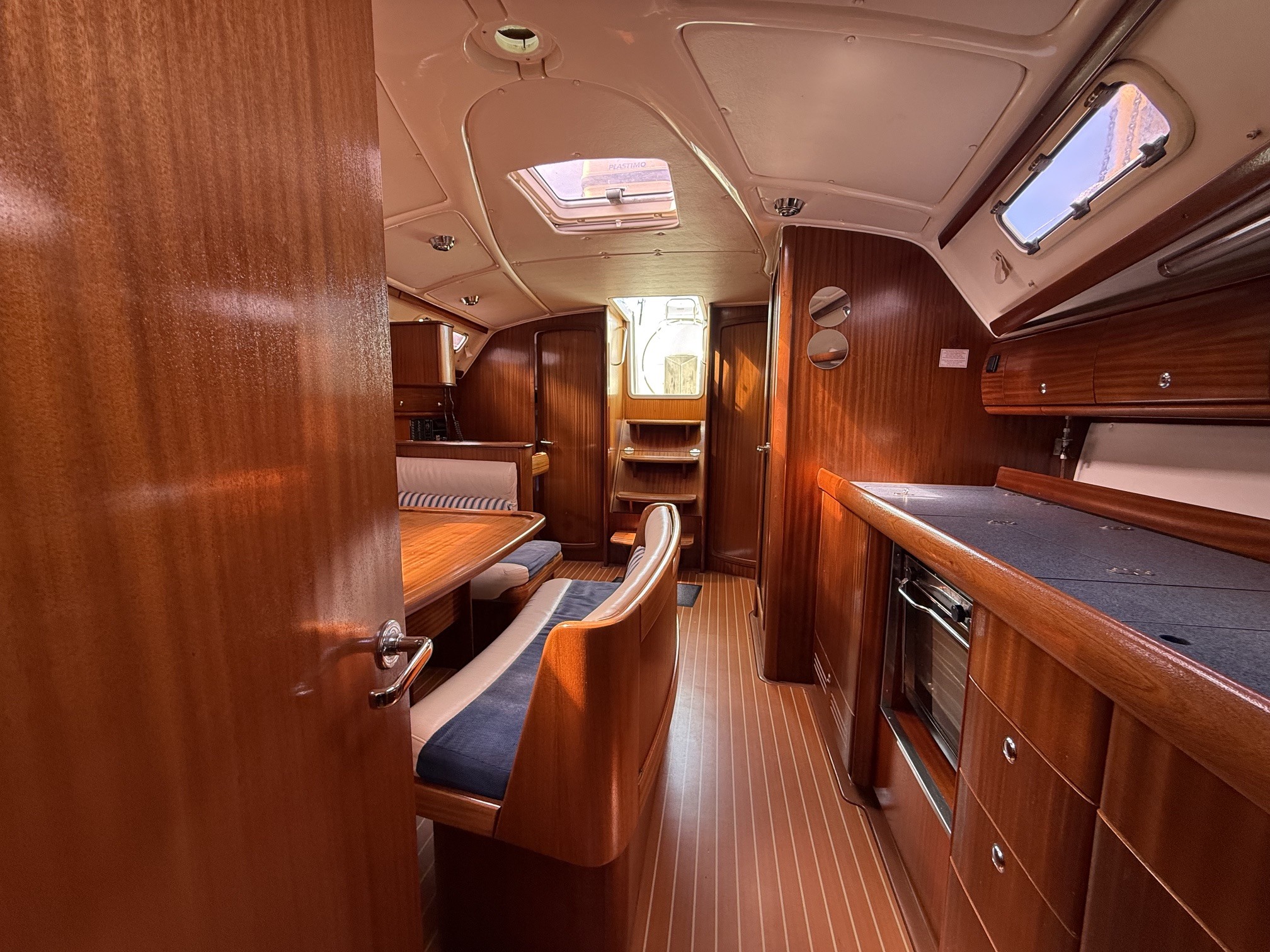 Bavaria 38-3 — foto 8 van 13