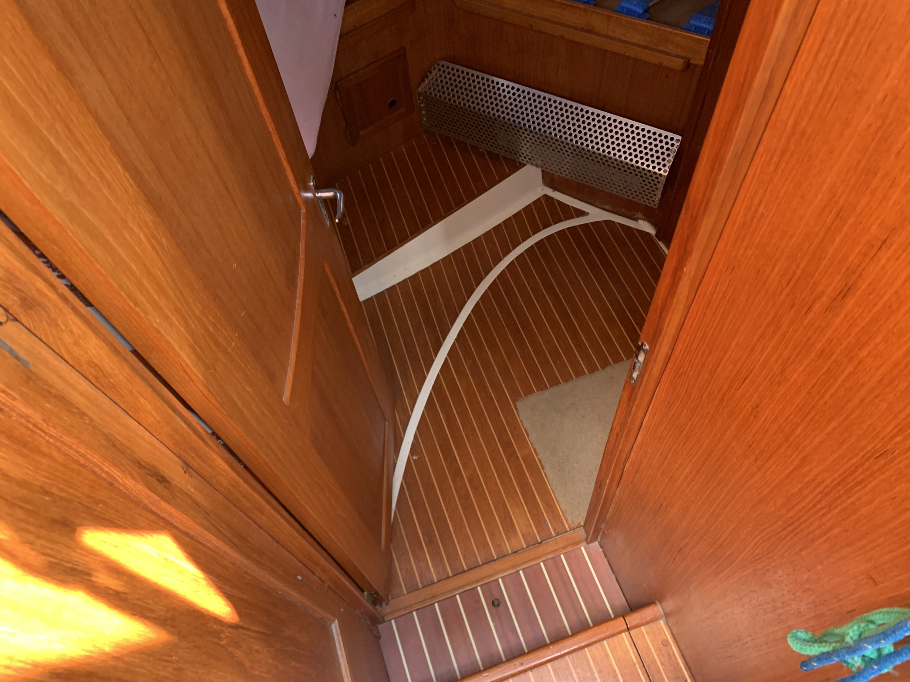 Siltala Nauticat 35 — foto 55 van 89