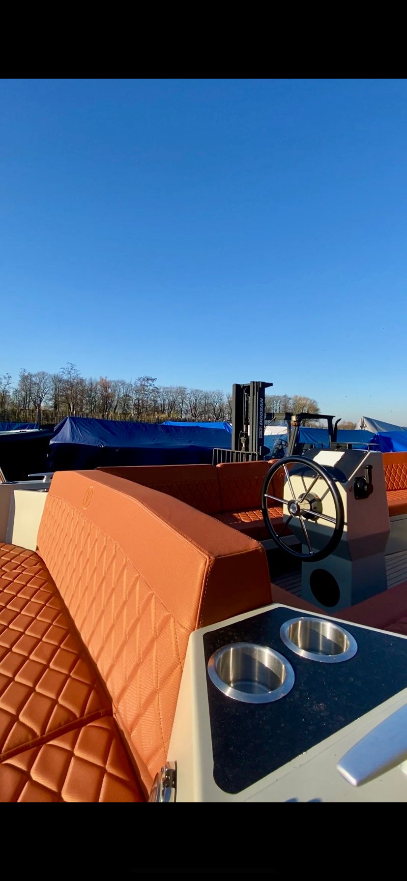 Van Vossen 650 e tender Electra Gray — foto 12 van 18