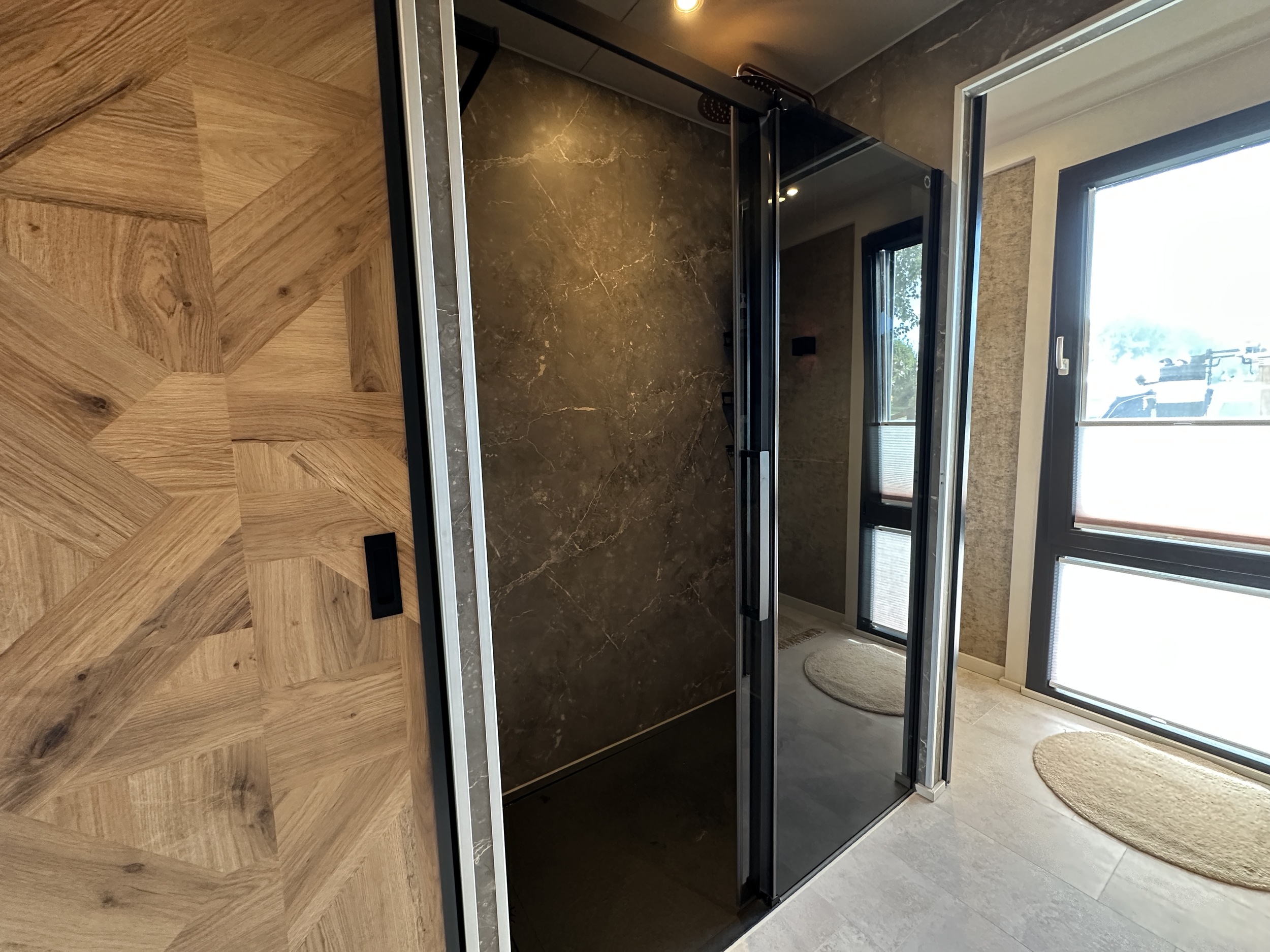 HT-Lofts Houseboat 15m Electric Propulsion — foto 32 van 39