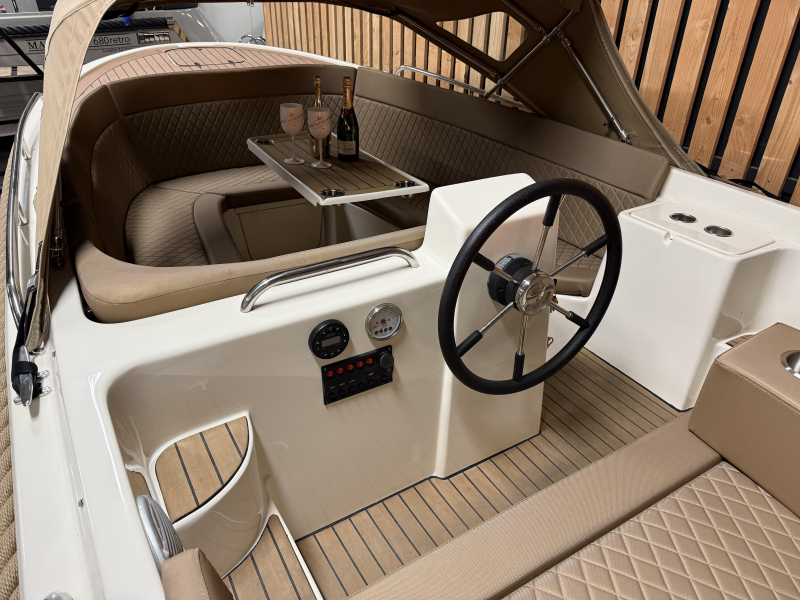 Primeur 610 Exclusive 60pk Suzuki — foto 6 van 12
