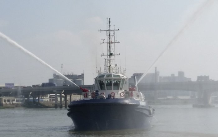 Tug - Beroepsschip - Staal - 2025 — foto 5 van 6
