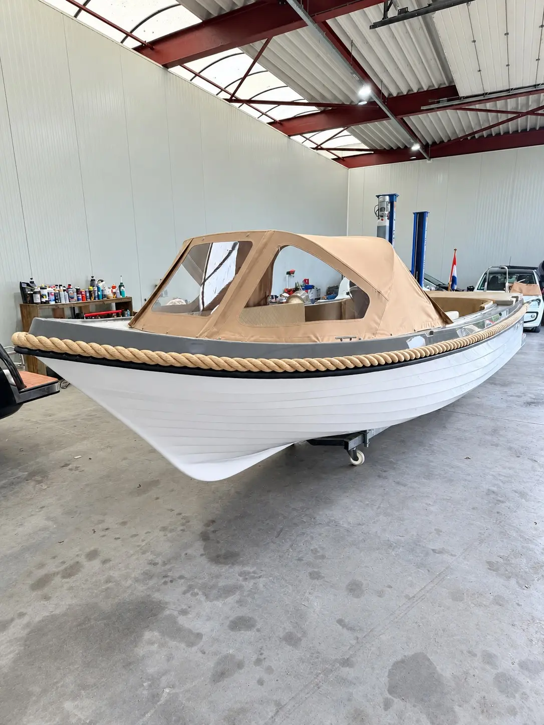 Maassloep 590 Honda 20pk 10 vaar uren € 20.950,- koopje — foto 9 van 9