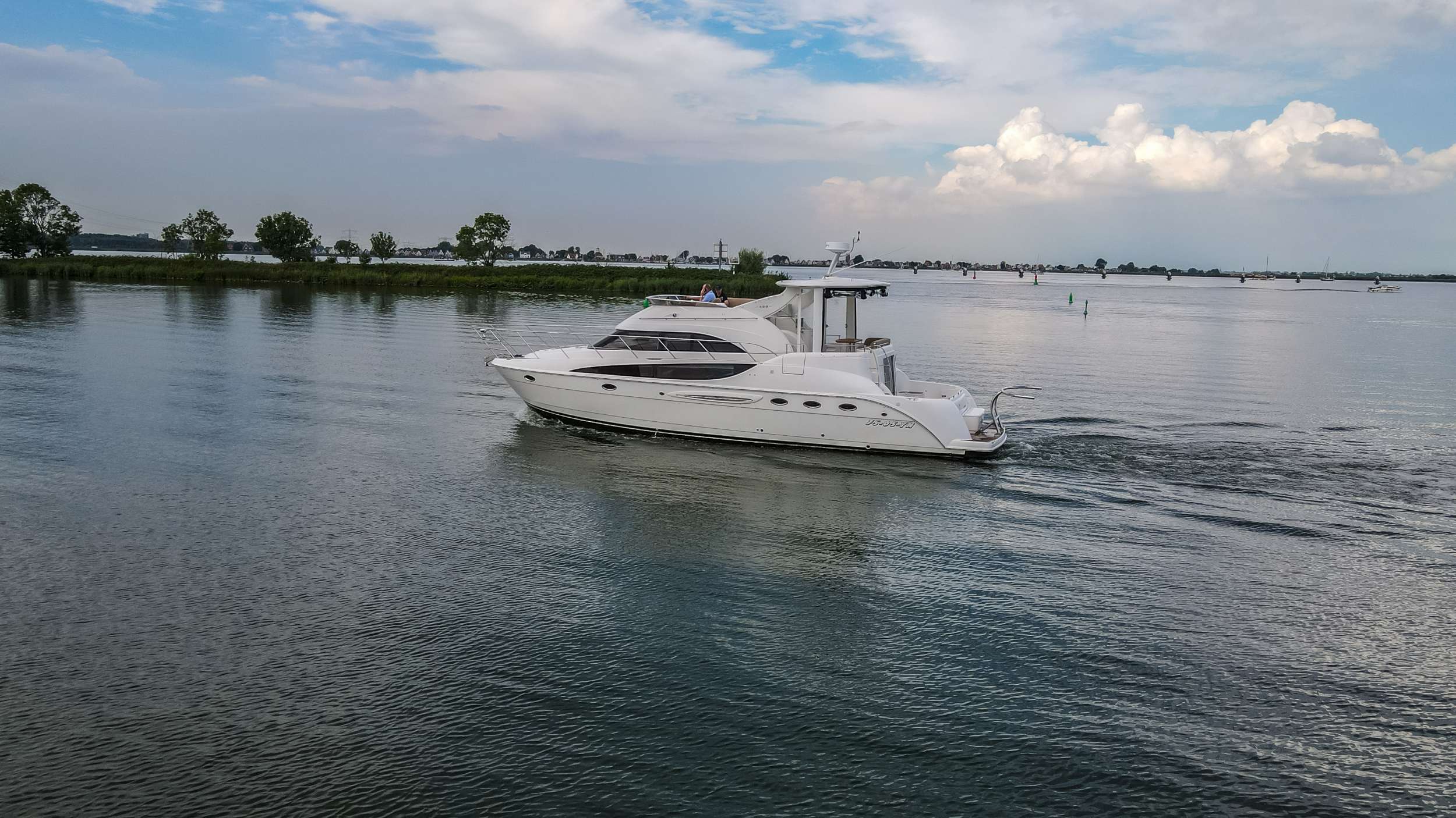 Meridian 459 Motoryacht — foto 2 van 90
