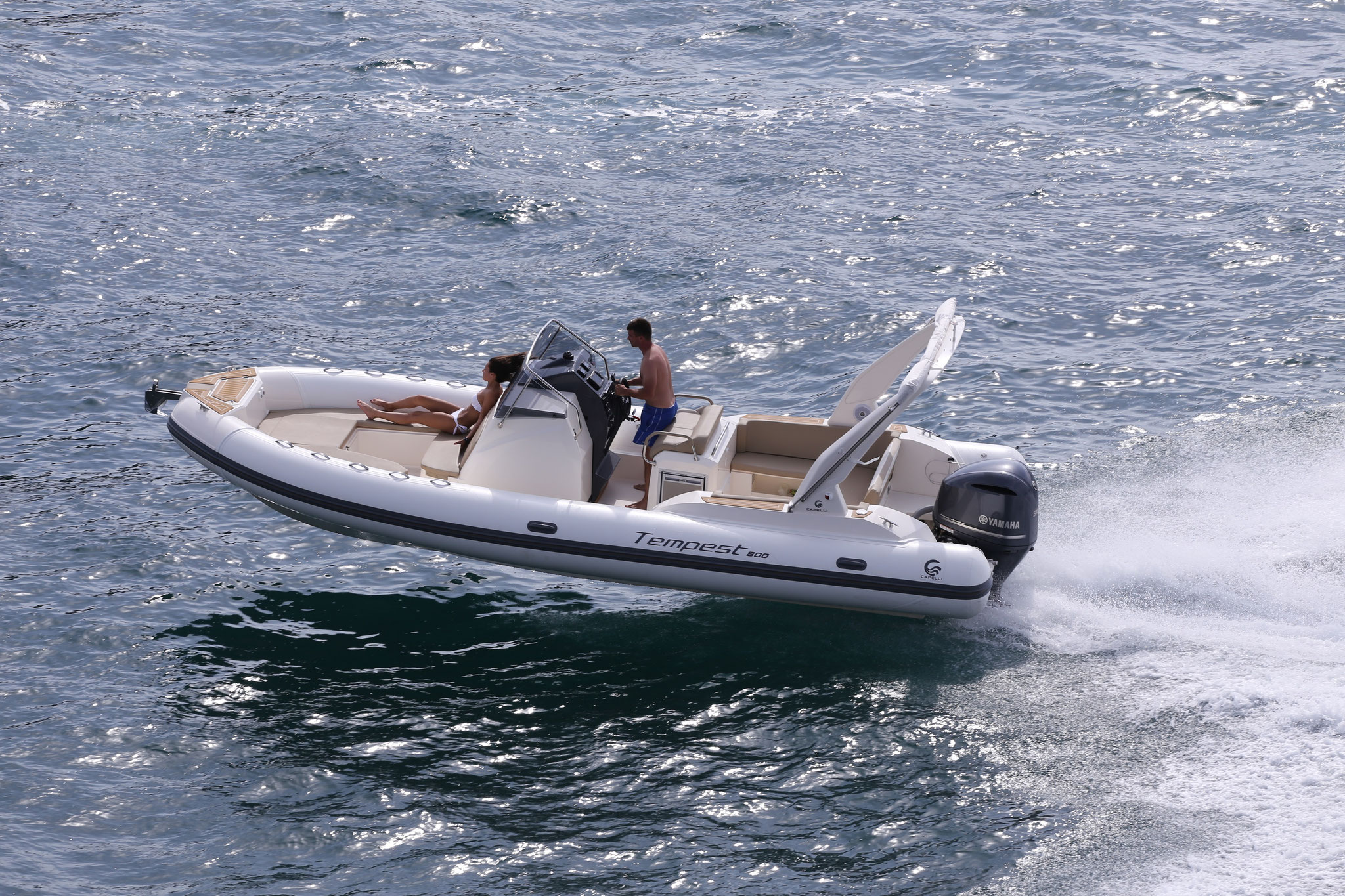 Tempest 800
