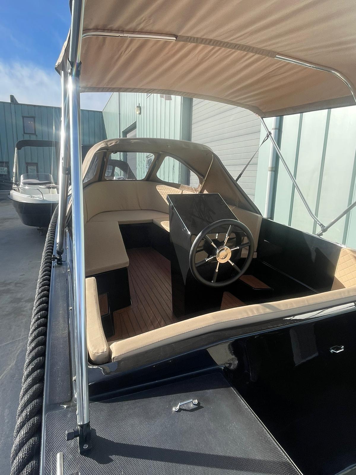 Lago Amore 485 Black Edition 25pk EFI — foto 8 van 9