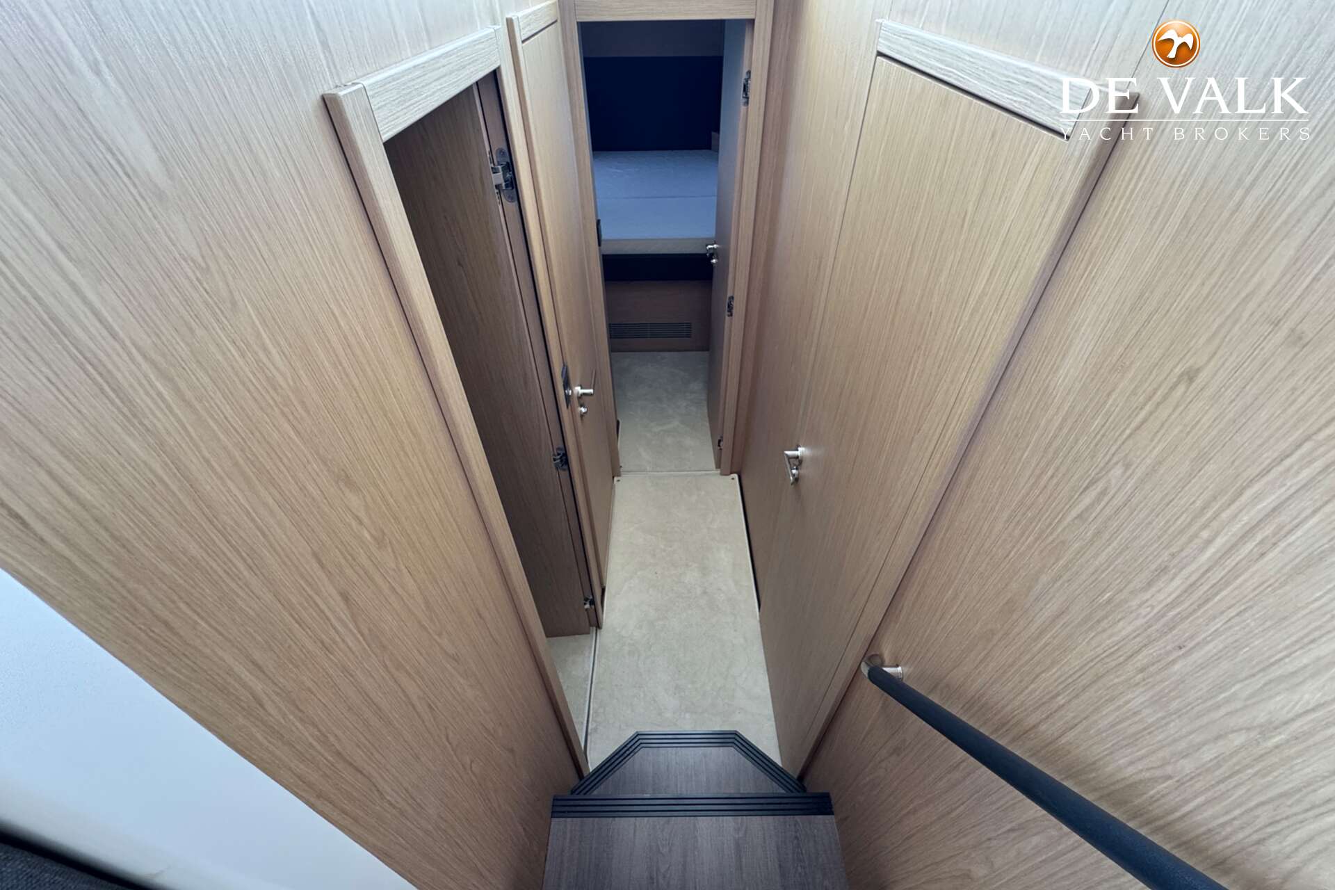 Beneteau Swift Trawler 48 — foto 26 van 35