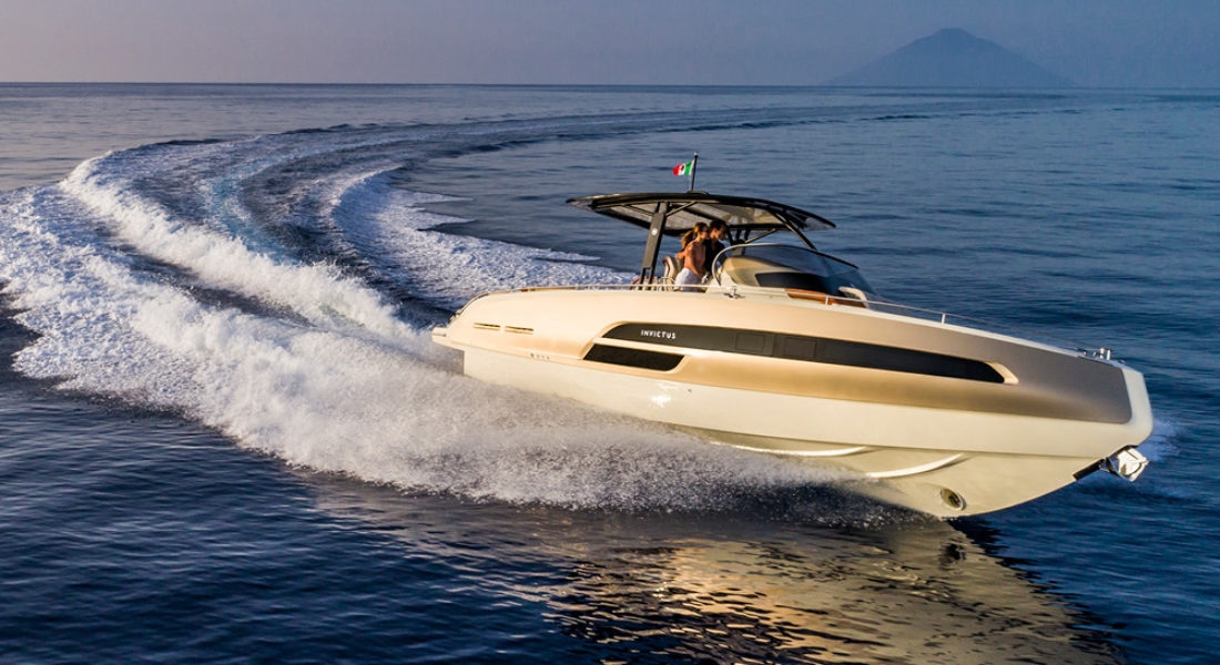 Invictus yachts Invictus 320 gt — foto 1 van 20