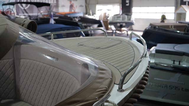 Primeur 700 Lounge | DIRECT VAARKLAAR | Vetus 42pk Diesel | Boegschroef — foto 14 van 15