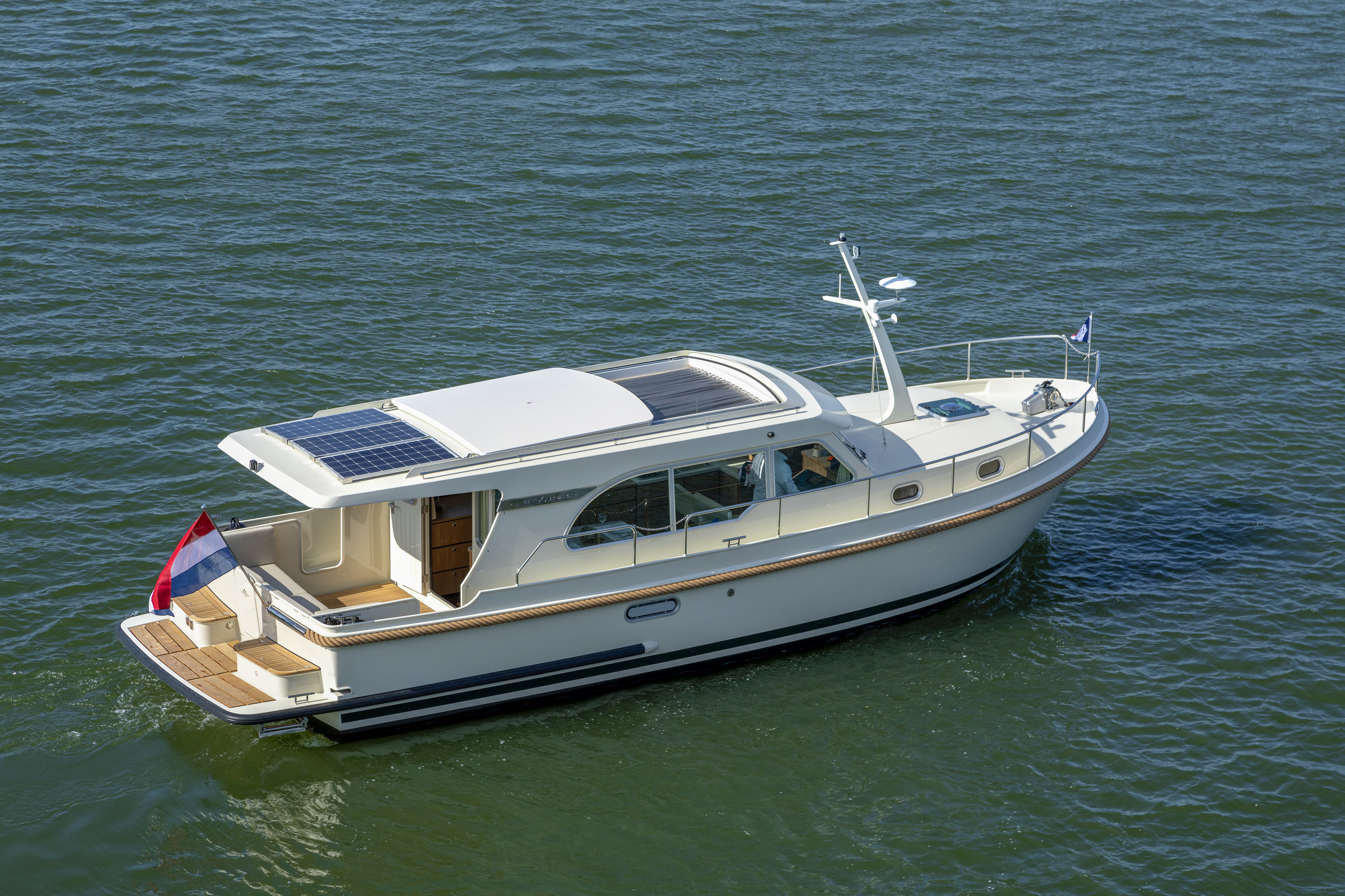 Linssen Grand Sturdy 35.0 Sedan INTERO — foto 7 van 34
