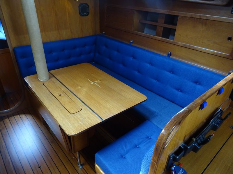 Dehler 372 — foto 12 van 14