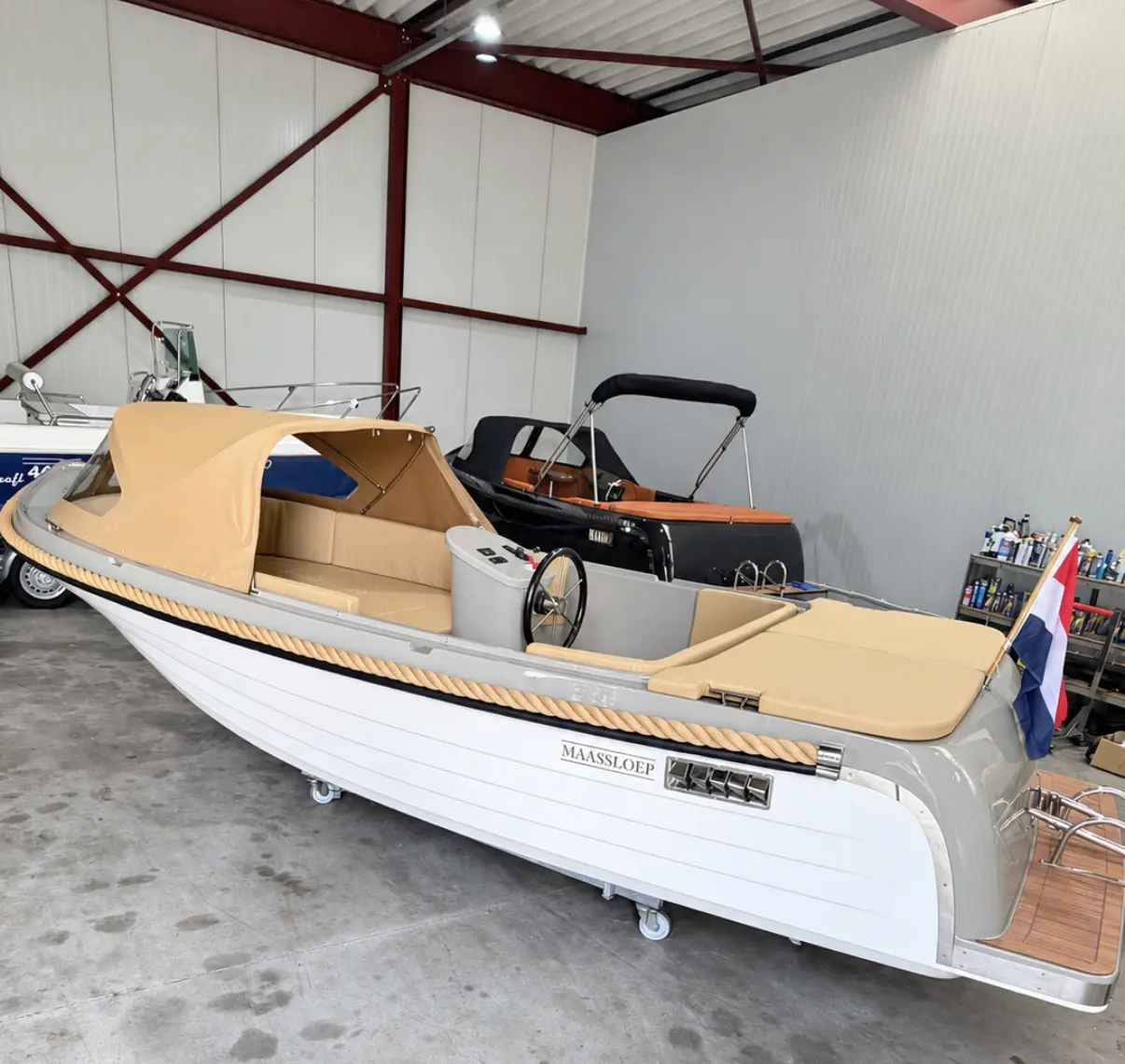 Maassloep 590 Honda 20pk 10 vaar uren € 20.950,- koopje — foto 7 van 9
