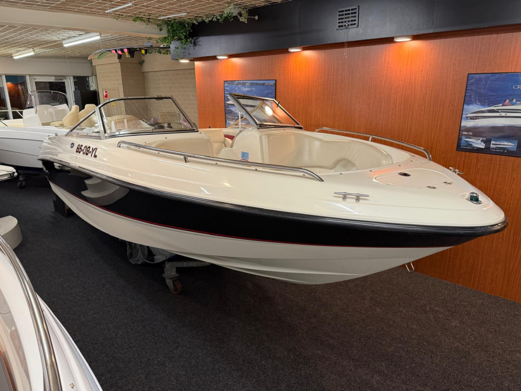 Chaparral 200 SSe Bowrider — foto 2 van 21