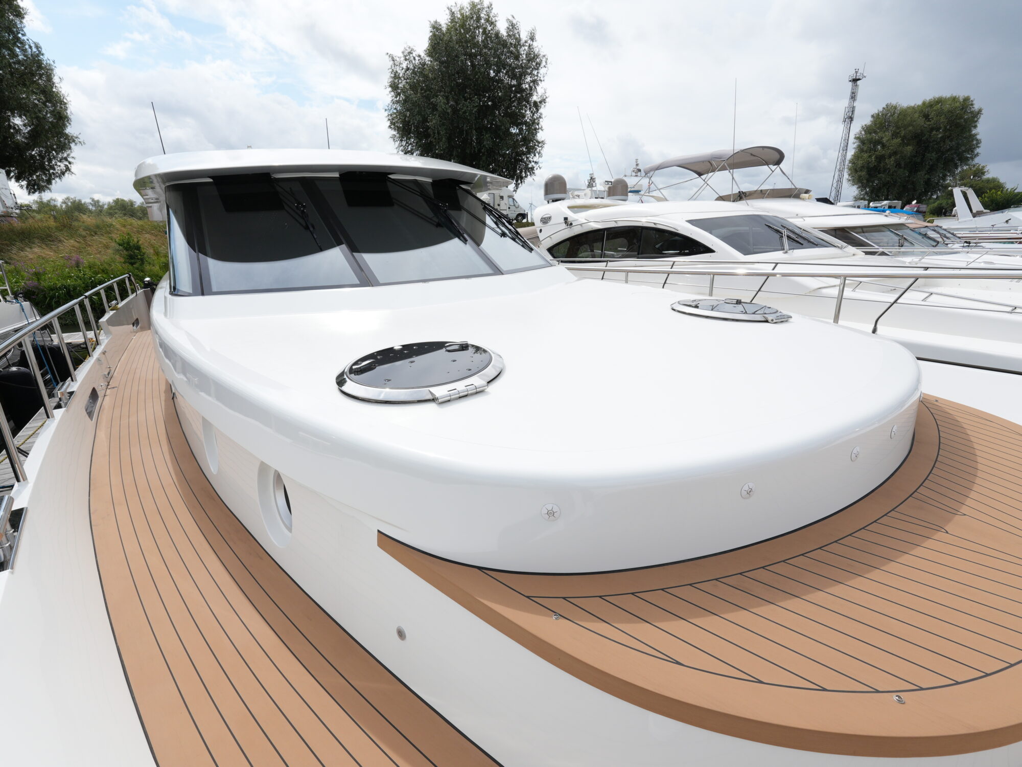 Van den Hoven Executive 15.00 MK II — foto 21 van 70