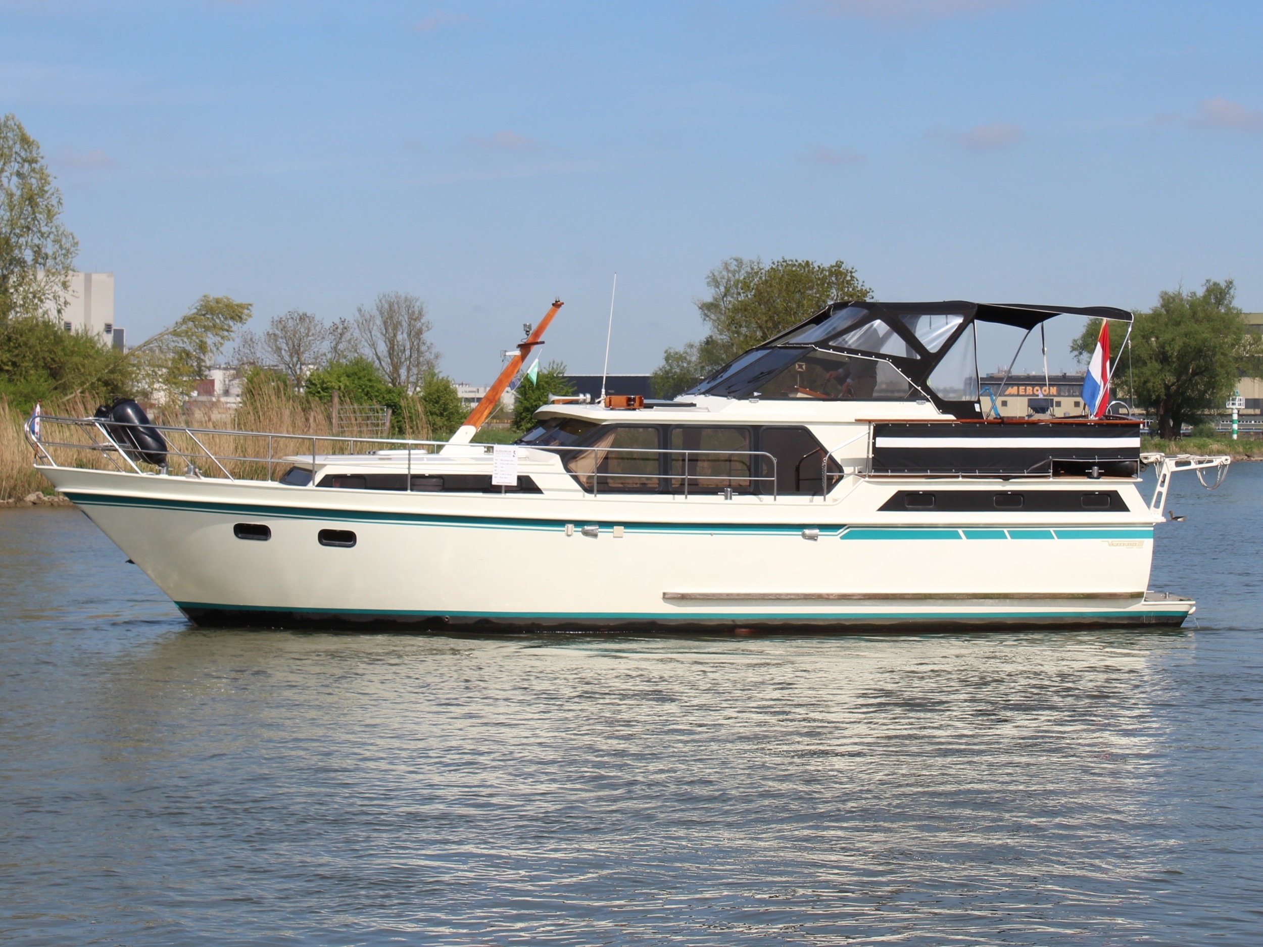 Valkkruiser Content 12.60 — foto 1 van 22