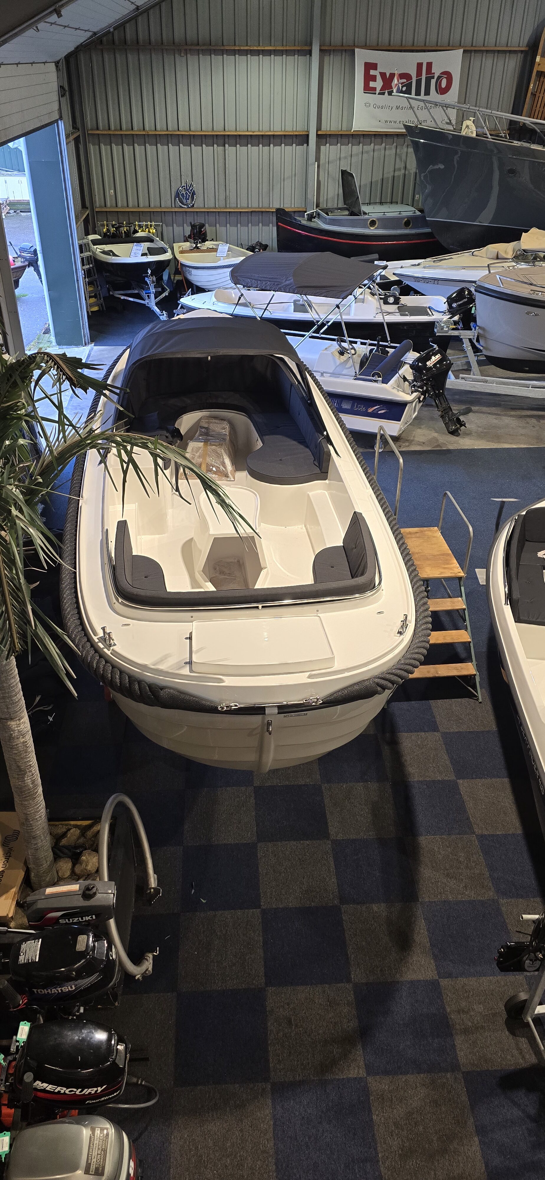 Oudhuijzer 720 diesel sloep met sole 33 mini. in aanbouw – WS Vertrouwen — foto 4 van 12
