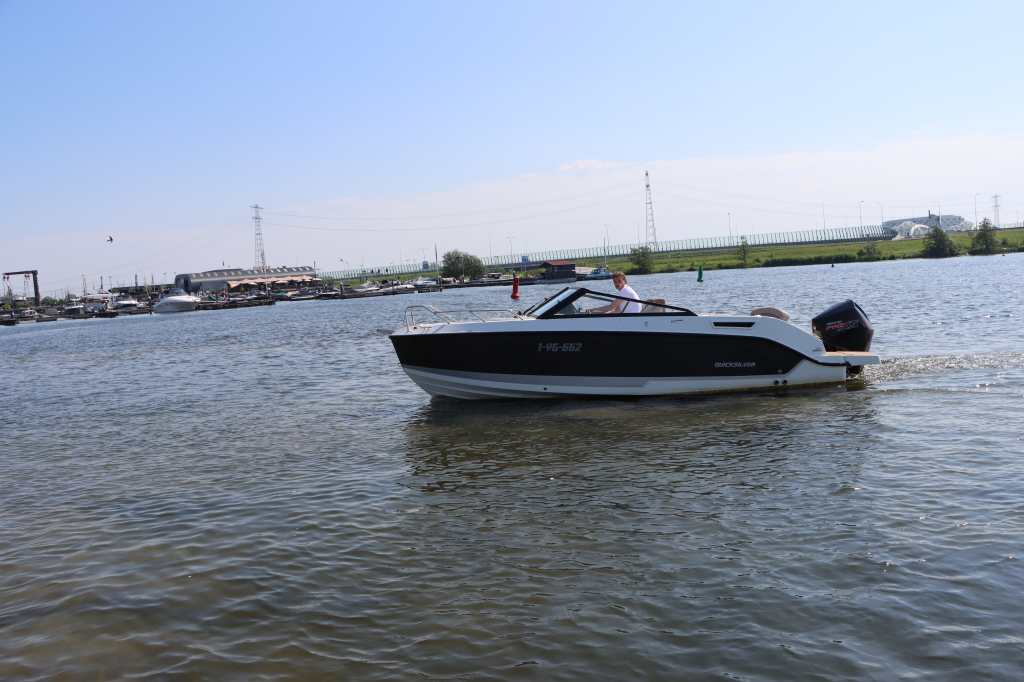 Quicksilver 675 Bowrider — foto 11 van 33