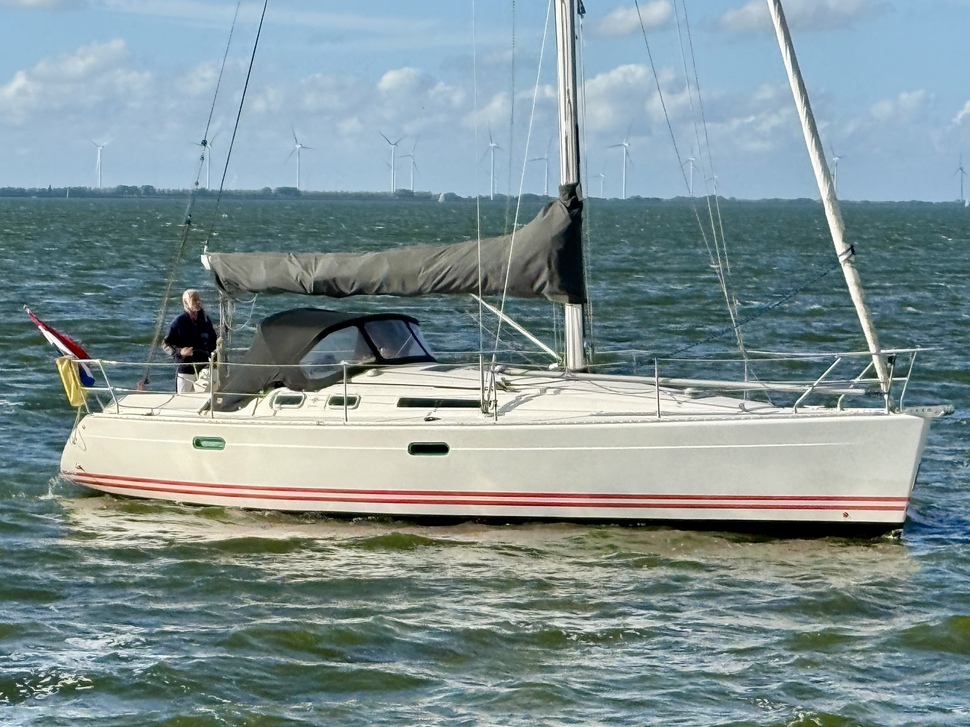 Jeanneau Sun Fast 36 — foto 7 van 12
